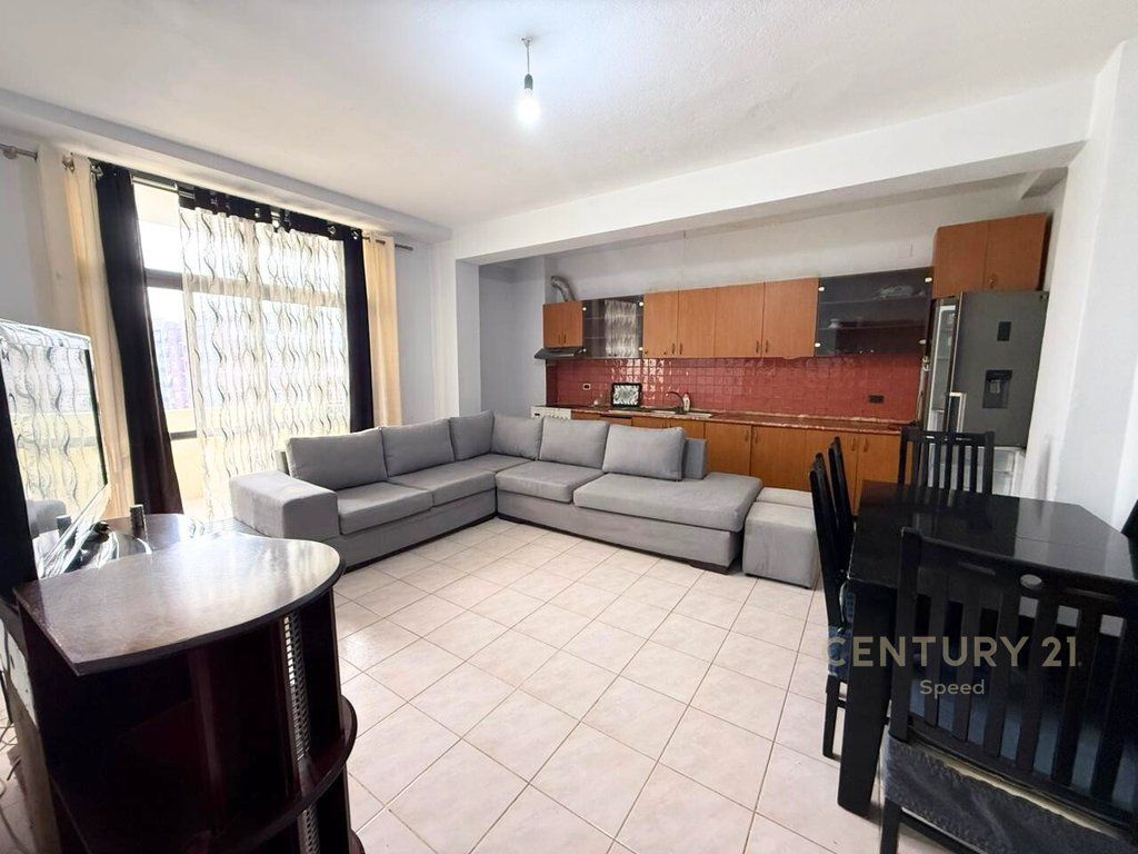 SHITET APARTAMENT 2+1+2 TEK RRUGA E KAVAJES