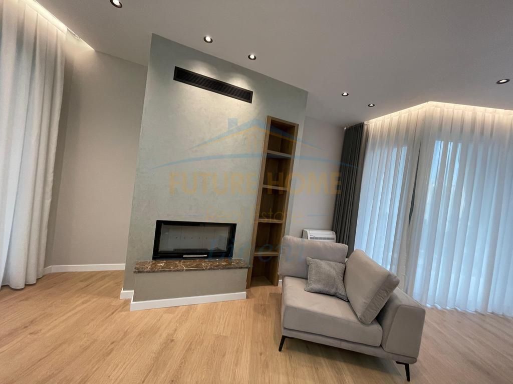 Affitto, Villa su 3 piani, Green Valley, Lago Secco, Tirana
