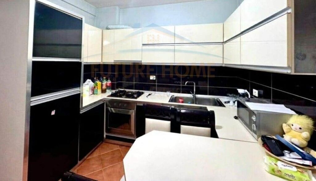 Qera, Apartament 2+1, Rruga Tedor Keko, Pallatet Romario