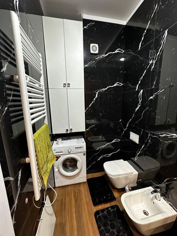 🏡 JEPET ME QIRA APARTAMENT 1+1 TEK KOMPLEKSI “Square 21”