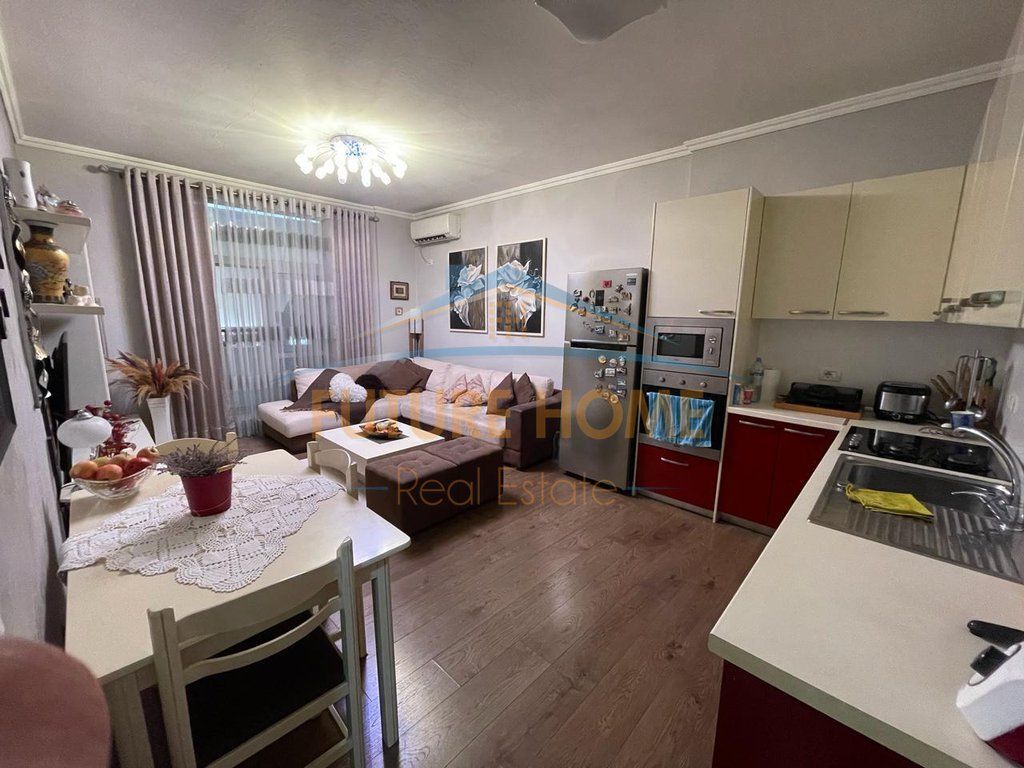 In vendita, Appartamento 2+1, Via Babë Rexha, Tirana.