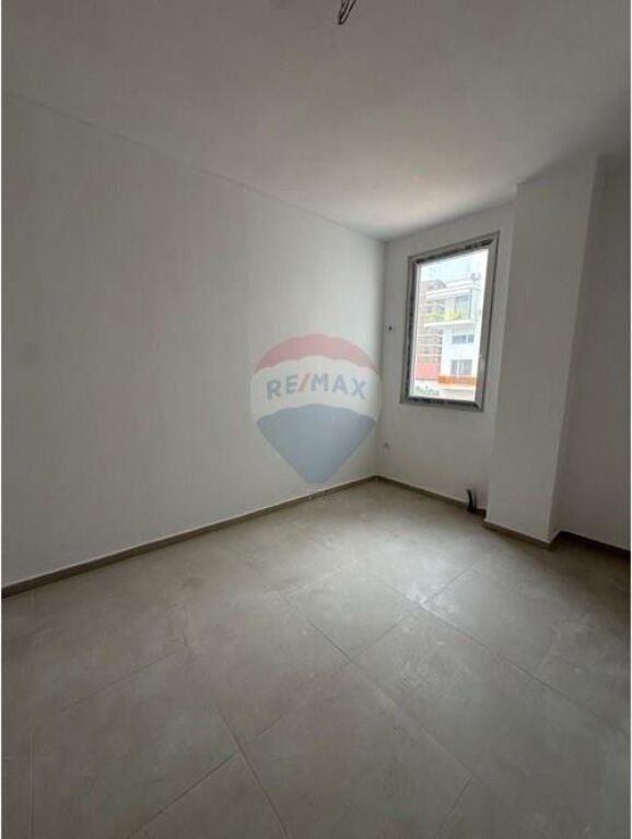 Apartment 2+1+2 for sale, near Villa L, Astir