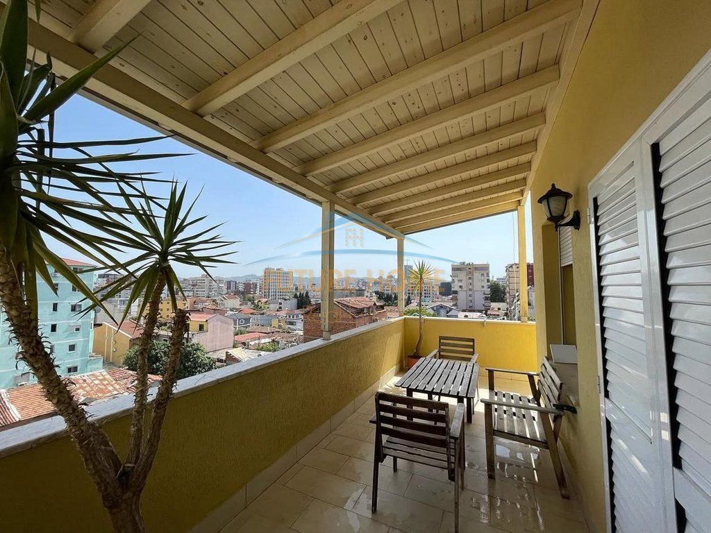 Qera, Apartament 2+1+2+Post Parkimi,Rruga Bardhyl, Tiranë.