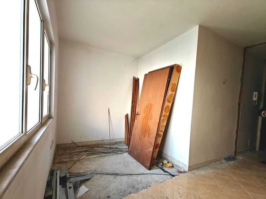 SHITET, APARTAMENT 1+1, FRESK, TIRANE  ID: 530581010-10