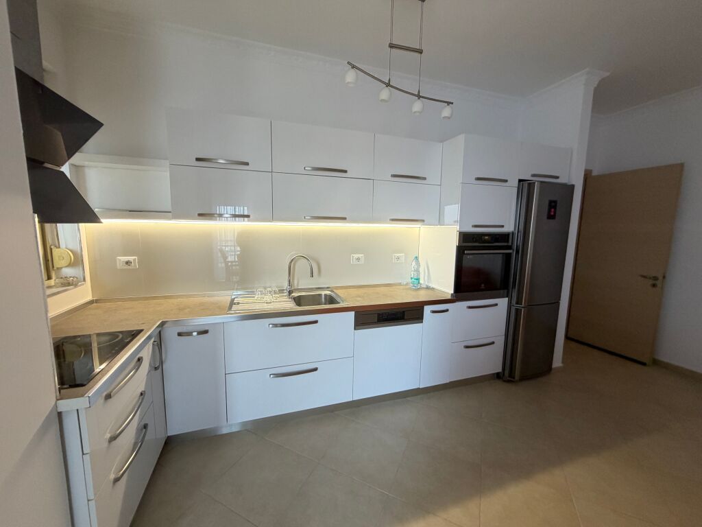 2+1,furnished, Peti Liq i Thate street, 255 thousand euros, parking also offered at an additional price
