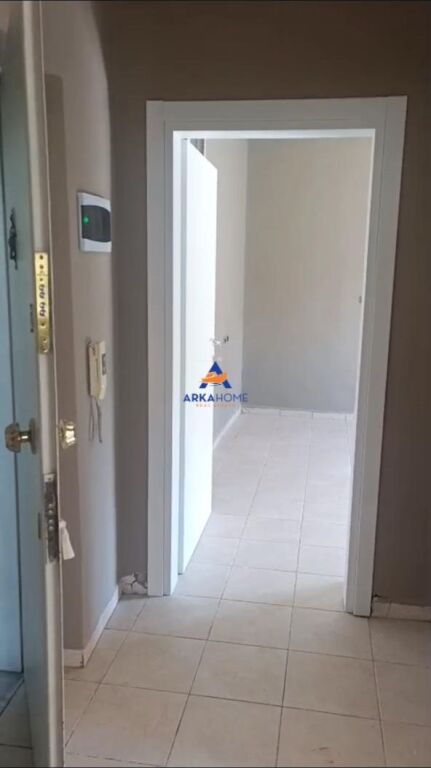 GIVEN PREMISES FOR RENT 2+1+ BALCONY " KAVAJES STREET " 800 EURO
