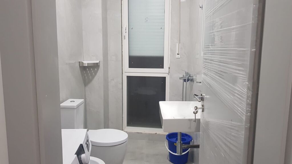 1+1,furnished near kika 2 commune of Parisit,650 thousand leke