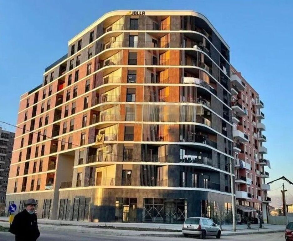 Unit for sale Astir
