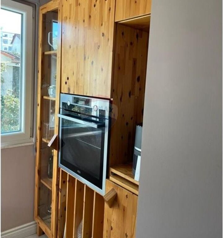 Apartament - Për Qira - Qyteti Studenti, Tiranë