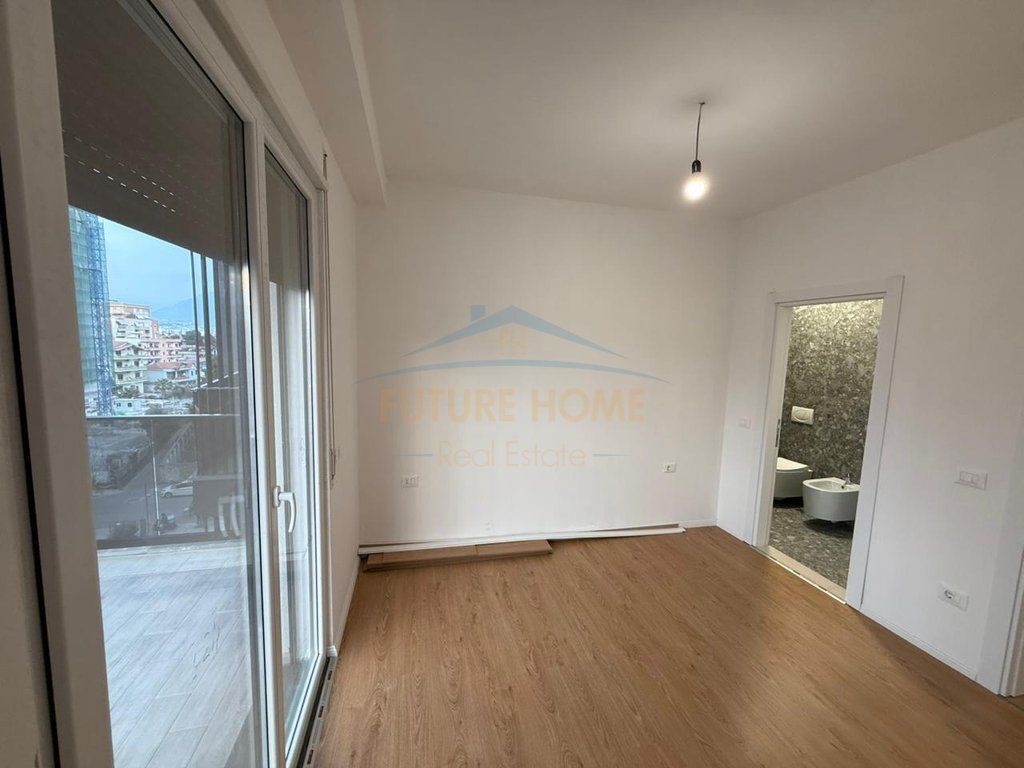 Rent, Apartment 2+1+2 + Parking Spot, Don Bosko