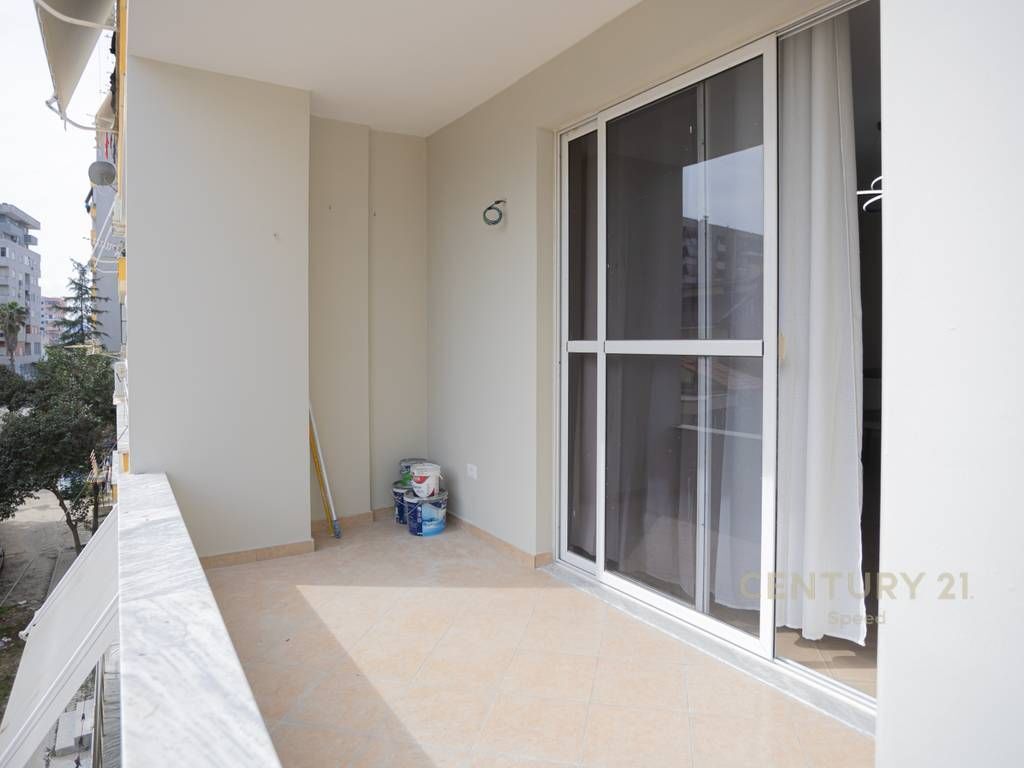 JEPET ME QERA APARTAMENT 1+1 NE ASTIR