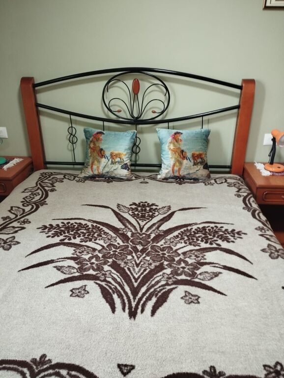 APARTAMENT  ME QERA - RRUGA 5 MAJI, MBRAPA KOMPLEKSIT CONCORD,