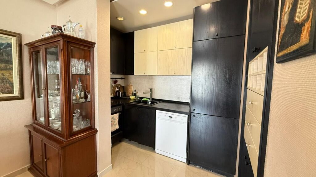 Shitet Apartament 3+1 tek Kompleksi Magnet – 21 Dhjetori, Tiranë