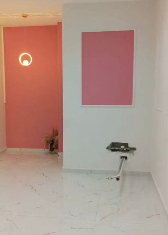 Locale commerciale /Affitto📍Ex Esposizione 📌500€