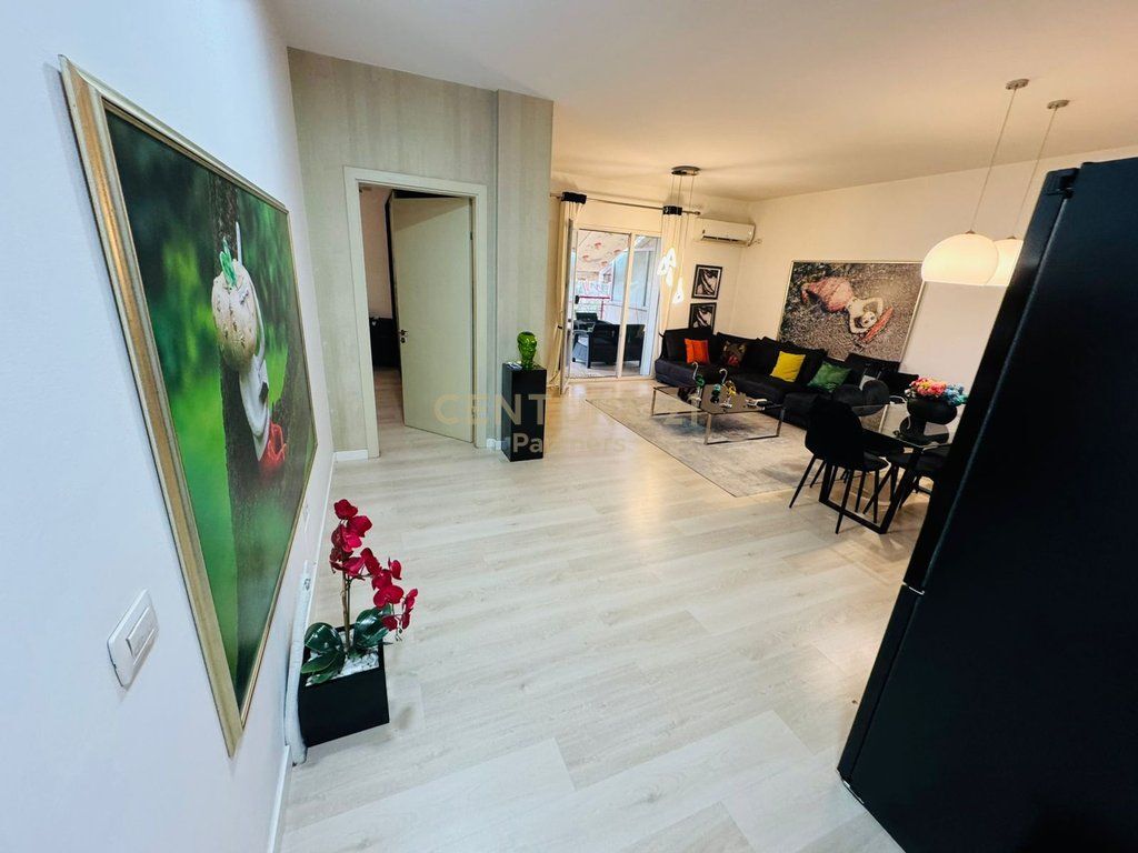 EKSKLUZIVE - SHESIM APARTAMENT 1+1 TEK HIPOTEKA !