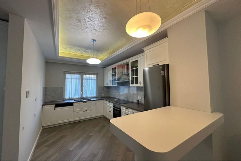 *Villa su 3 piani in affitto *Sunrise Residence*