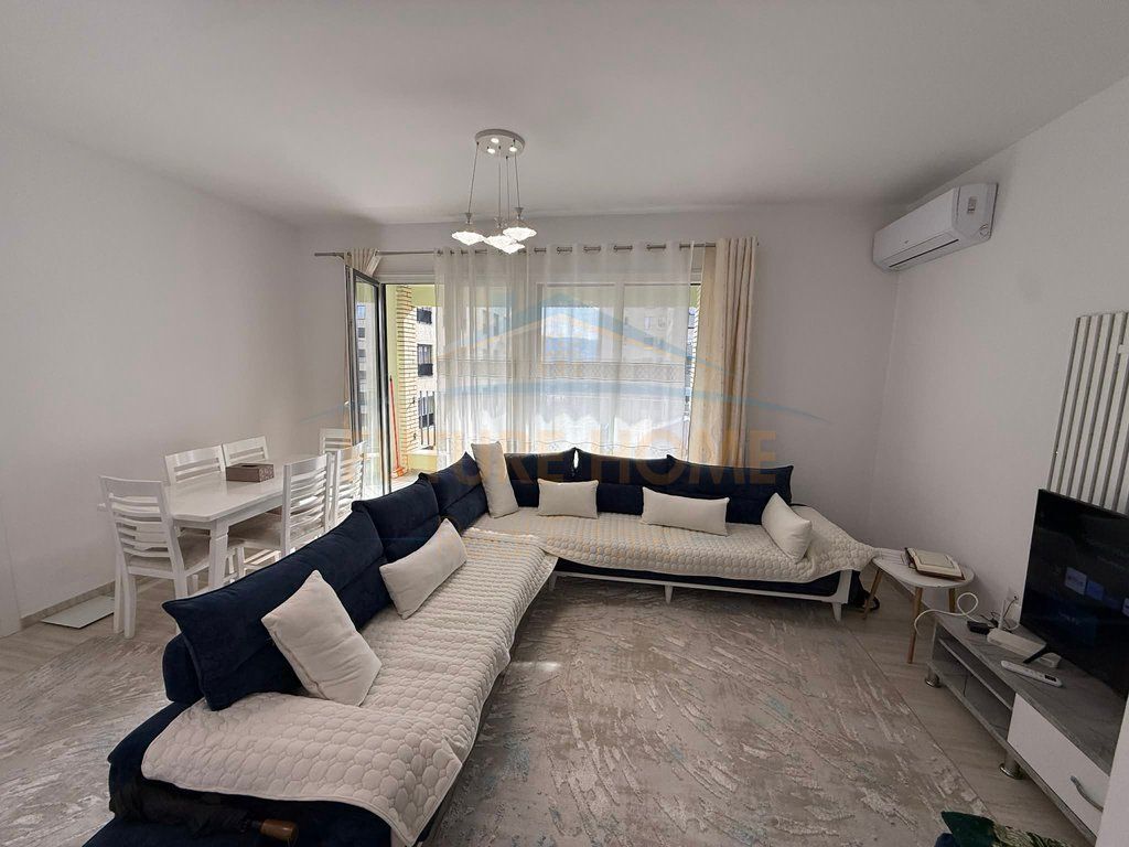Rent, Apartment 2+1+2+ Parking Space, Aviation Field