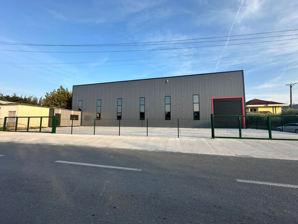 MAGAZZINO IN AFFITTO