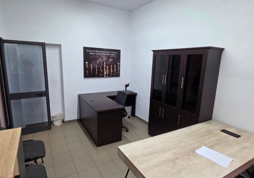 ZYRE ME QERA 24 M2 BULEVARDI BAJRAM CURRI 50.000 LEKE