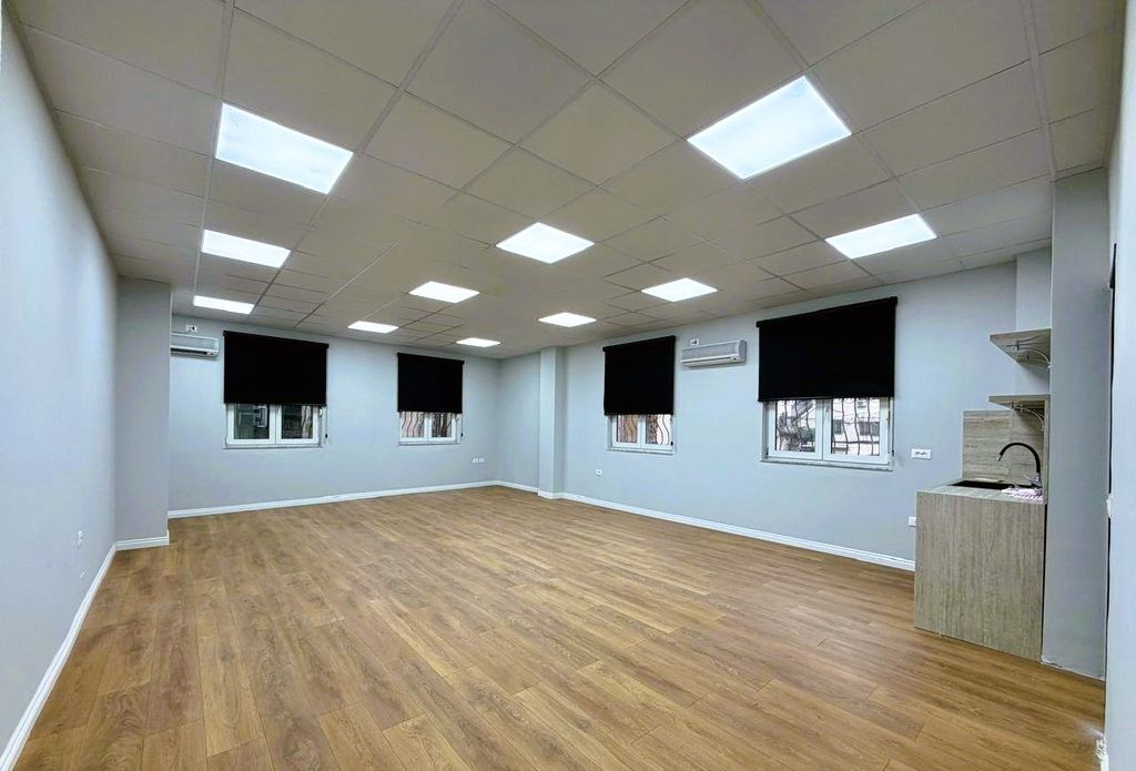 PERBALLE TOPTANIT, ZYRE OPEN SPACE PER QIRA!