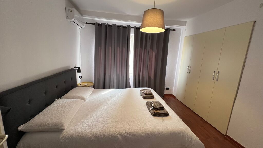 AFFITTASI – APPARTAMENTO 1+1 IN CENTRO, VICINO A PIAZZA