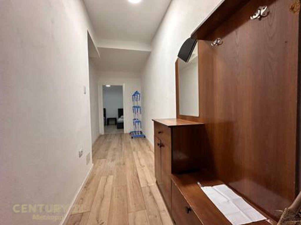 SHES APARTAMENT 2+1 ME HIPOTEKE+2 post parkimi NE SHKOZE! - Pamja 2