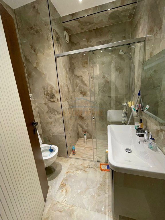 Qera, Apartament 2+1+2, Rruga Bardhyl, Tiranë.