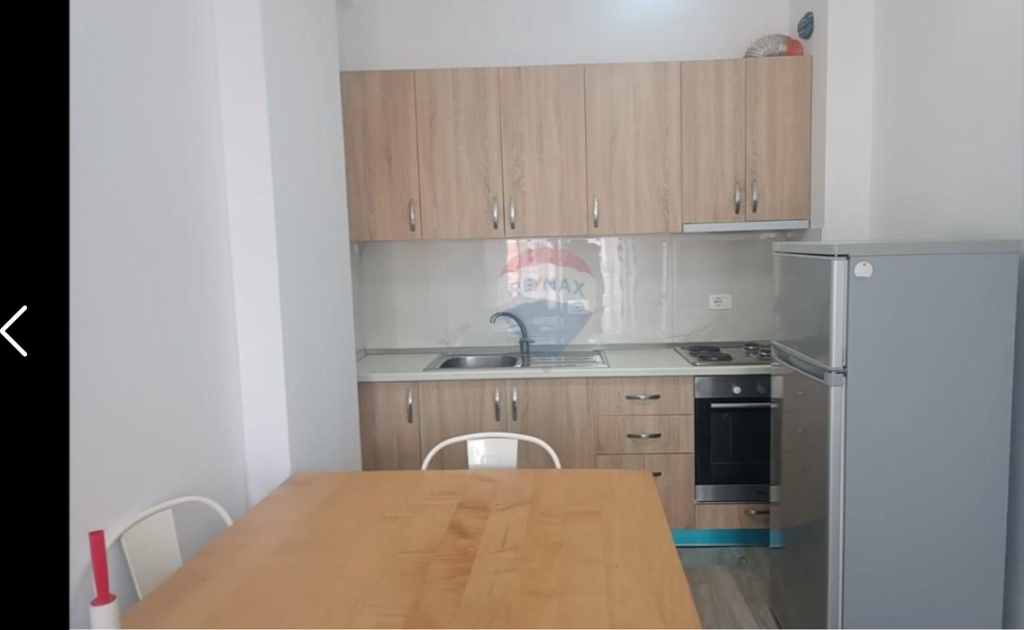 Apartament per qera 1+1 tek Rruga 5 Maji