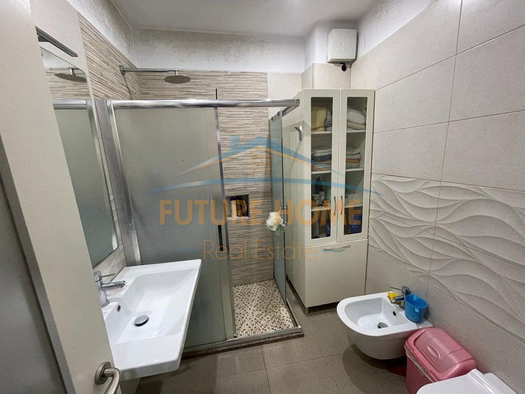 In vendita, Appartamento 2+1, Via Babë Rexha, Tirana.