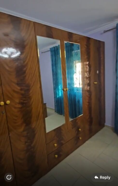 2+1, arredato presso la scuola Mihal Grameno, via Elbasan, 550 euro