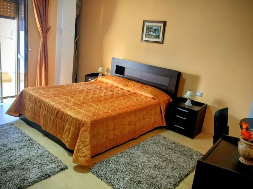 Appartamento 2+1+2 in affitto Comune di Parigi !