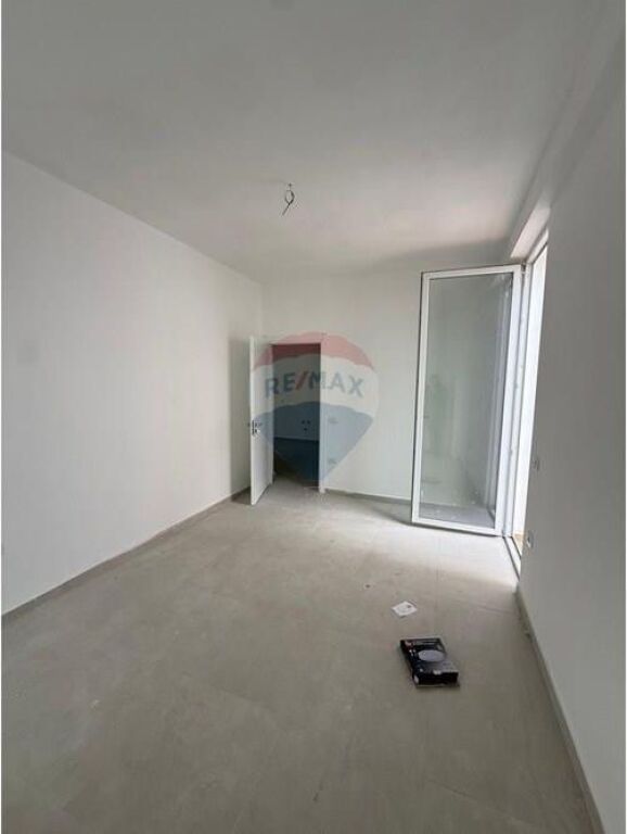 Apartment 2+1+2 for sale, near Villa L, Astir