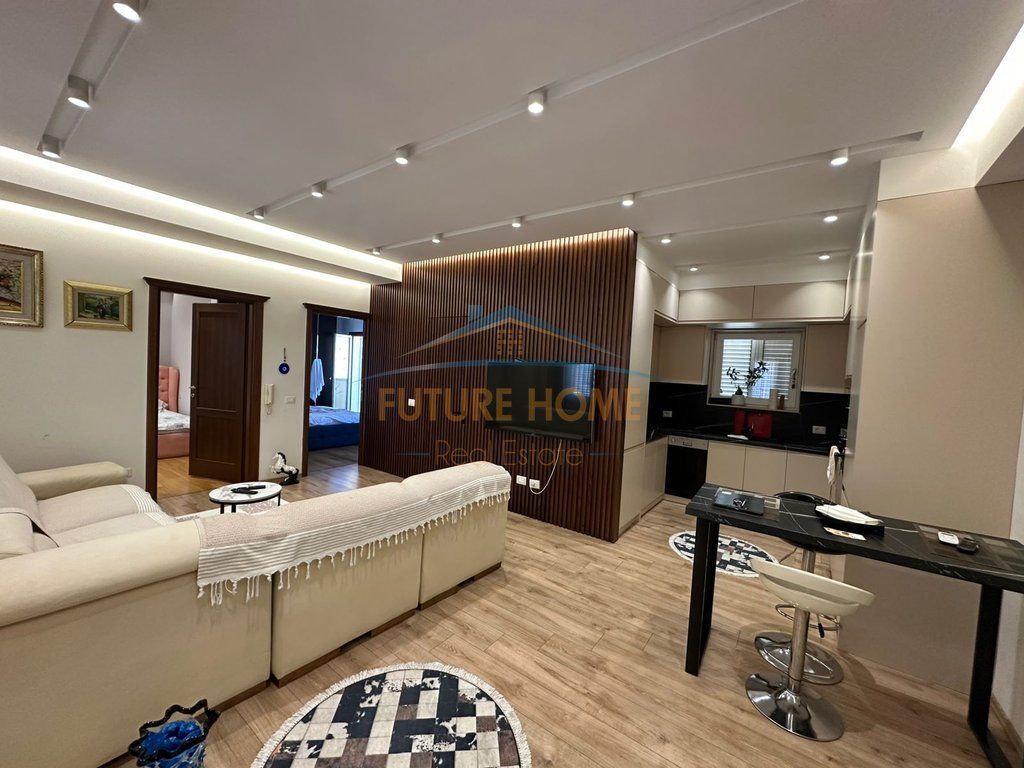Qera, Apartament 2+1+2+Post Parkimi,Rruga Bardhyl, Tiranë.
