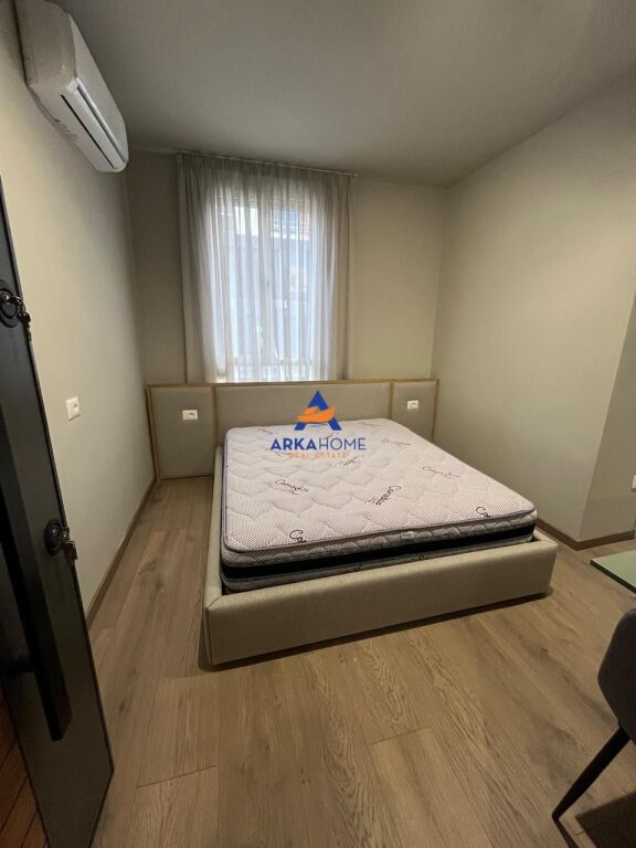 VENDESI 3 STUDI PREMIUM "AL COMPLESSO USLUGA" 289.000 EURO