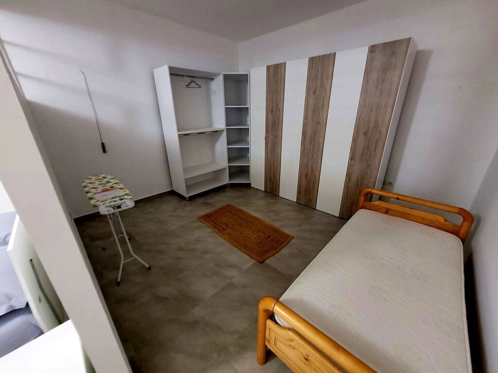 Appartamento 2+1 in affitto via Hoxha Tahsim vicino al Bar Oslo