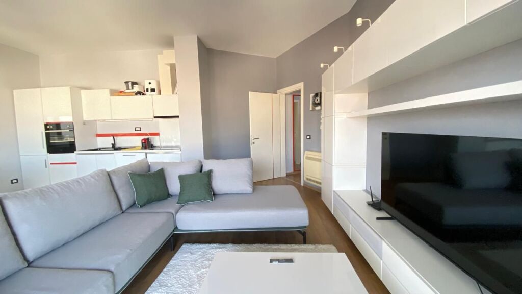 2+1 apartment for rent near the Botanical Garden!