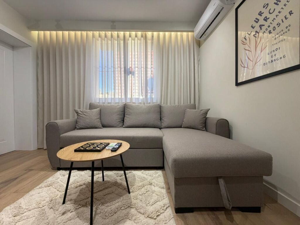 SHITEN 2 APARTAMENTE te 21 Dhjetori 193.000 euro