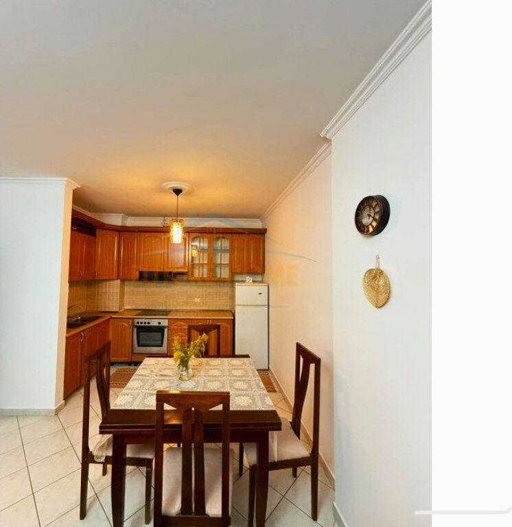 ☀️ Apartament 1+1 për Qera tek Rruga "Dritan Hoxha"! 🏠
