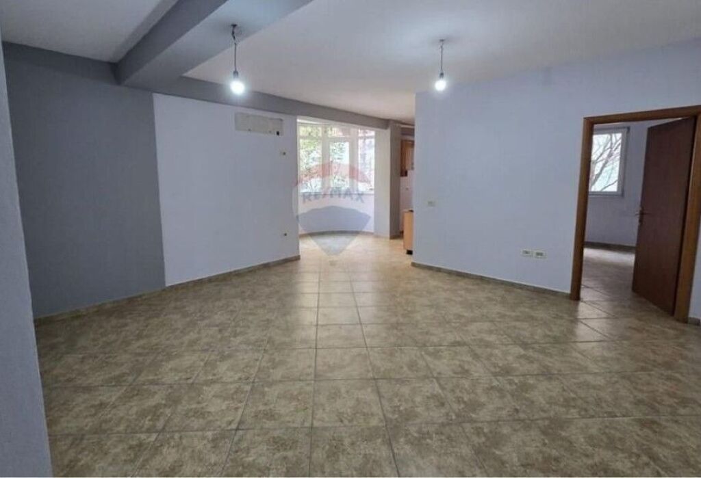 Apartament - Për Shitje - Rruga Rrapo Hekali, Tiranë(ID: 530411001-1325)
