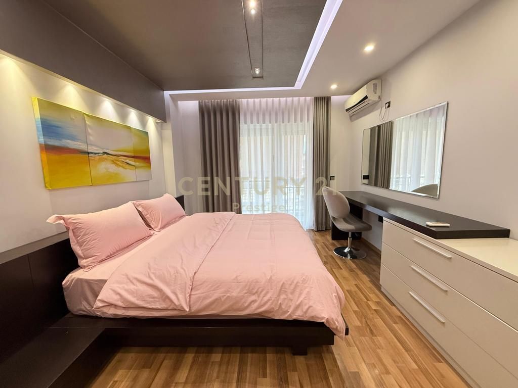 JEPET ME QIRA APARTAMENT 2+1+2 PRANE AMBASADES AMERIKANE, TIRANE!