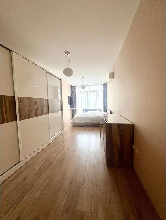 Shitet Apartament bashkëkohor në Komunën e Parisit