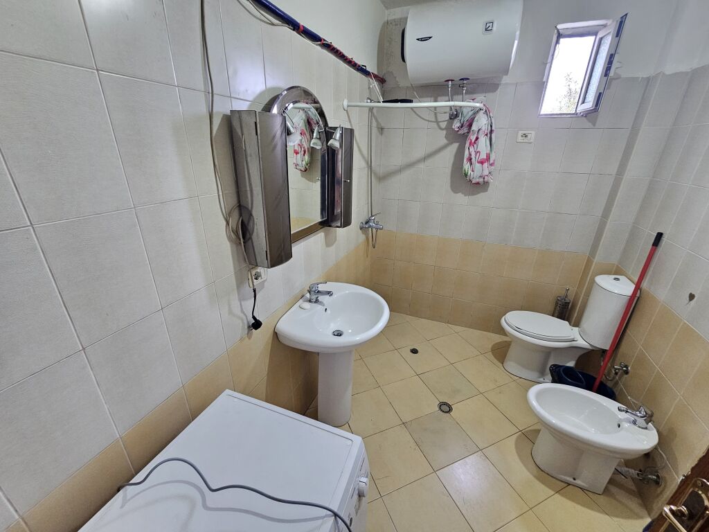 Appartamento 2+1 in affitto vicino a Pediatria, Via Bardhyl