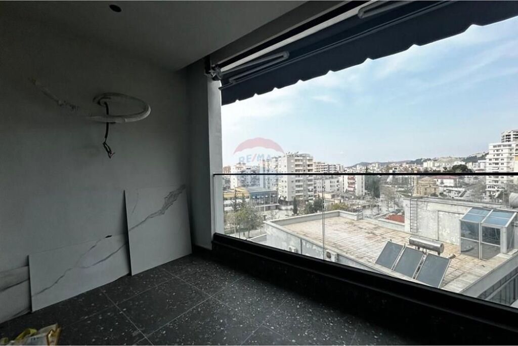 🏡 Appartamento Moderno in Affitto – Ginnasio Ali Demi, Vlorë