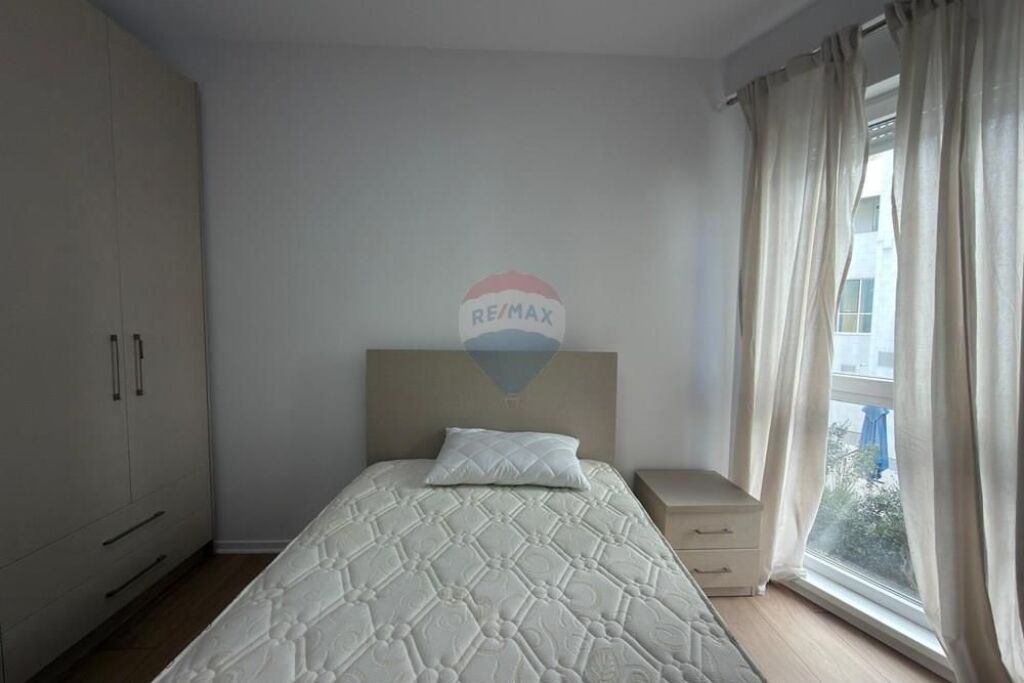 Appartamento / In Vendita / Complesso Contatto, Tirana