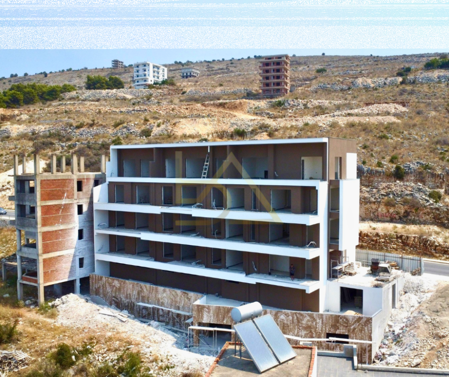 Shitet Apartament me Pamje nga Deti – Rruga Panorama, Sarandë