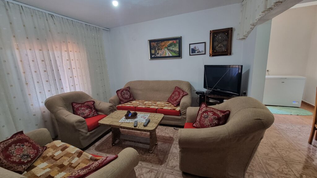 Jepet me qera Apartament 2+1, Babrru