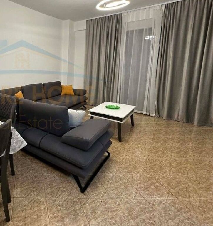 Qera, Apartament 1+1, Yzberisht