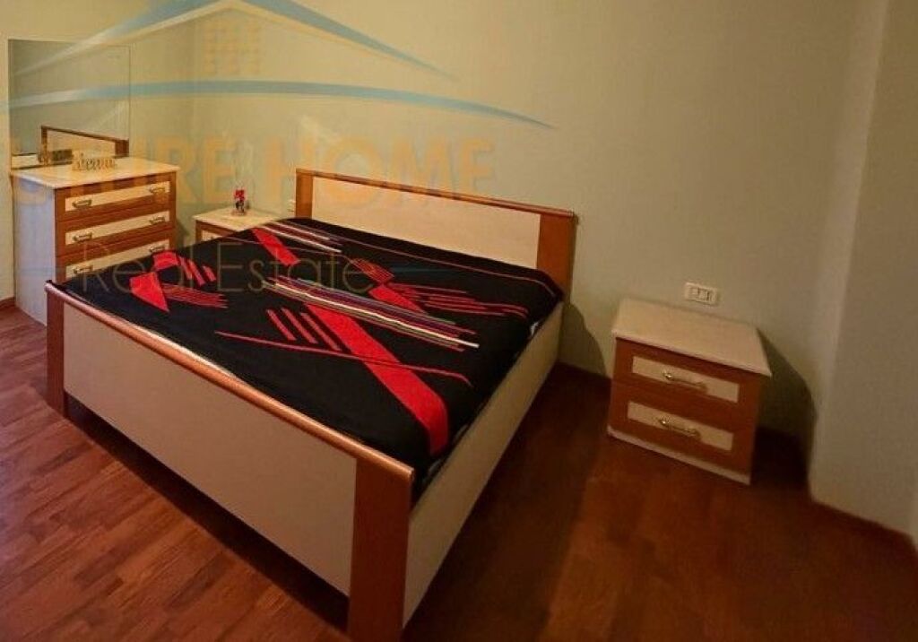 In vendita, Appartamento 2+1, Bllok