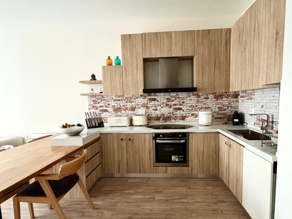 Shitet Apartament bashkëkohor në Komunën e Parisit