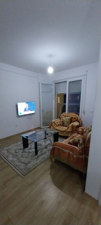 40.000 lek ne muaj